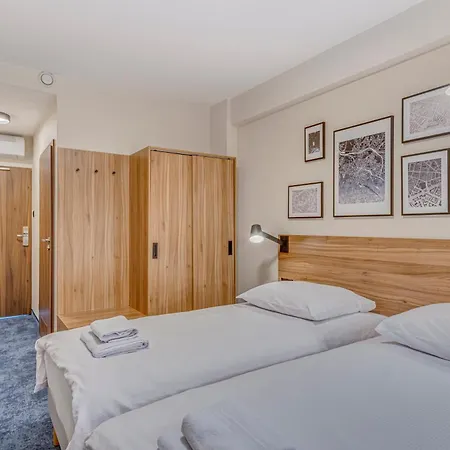 Tulip - Centre Ξενοδοχείο 3*