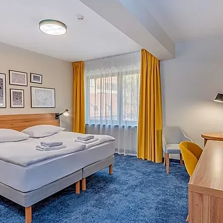 Hotel Tulip - Centre 3*