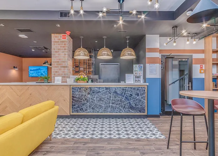 Tulip - Centre 호텔 3*