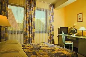 Hotel Tulip - Centre 3*