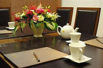 Tulip - Centre Hotel 3*